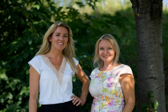 Mitarbeiterinnen der Compact Cleaning: Aufragsmanagement